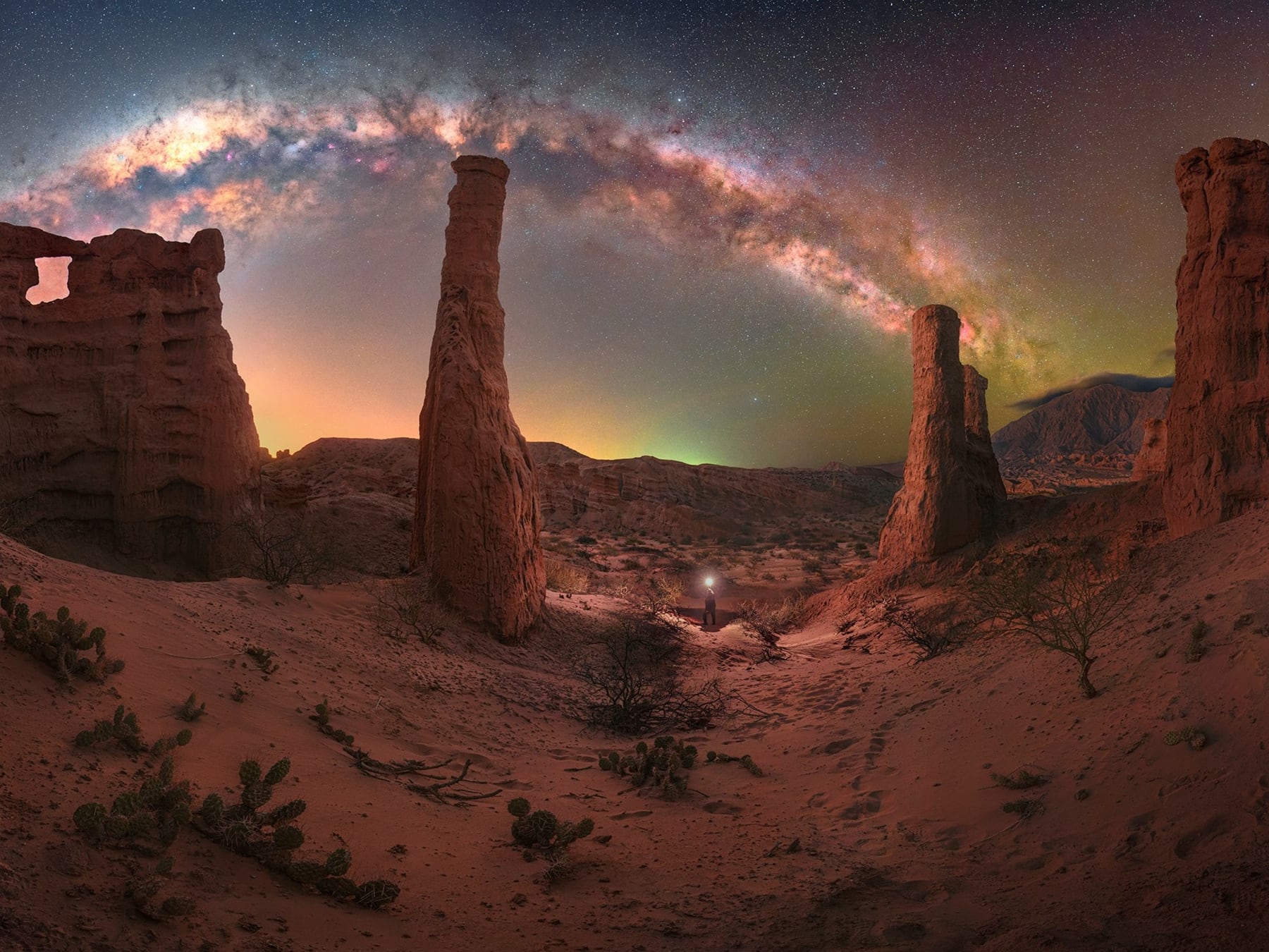 Cuando el cielo se vuelve paisaje: una década de astrofotografía en los rincones más luminosos del norte argentino