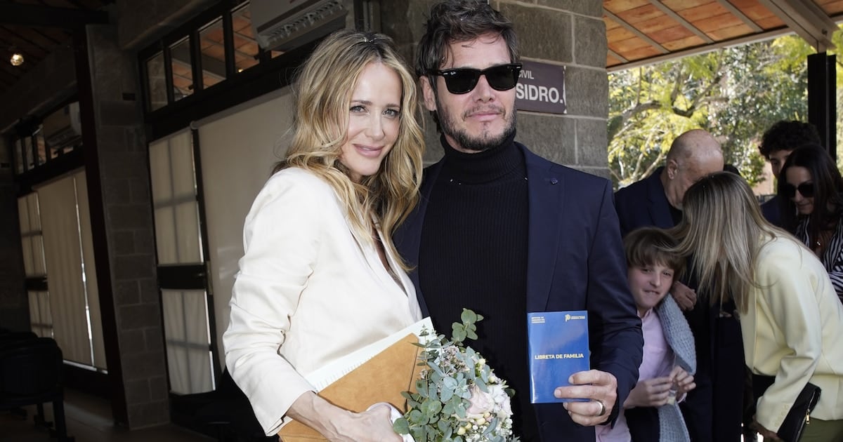 Julieta Prandi y Emanuel Ortega se dieron el sí en una ceremonia íntima en San Isidro y él fue quien le propuso matrimonio