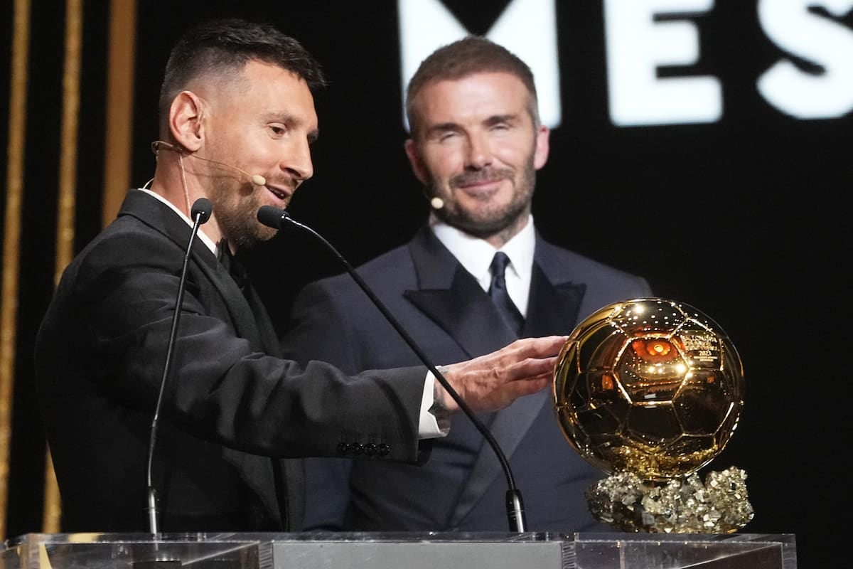 A Messi le sobran los motivos: Inter Miami festejó y el diez acarició otro Balón de Oro