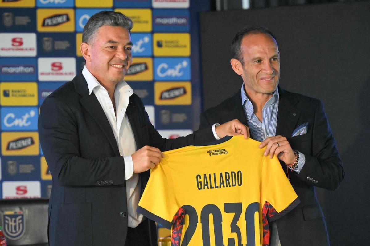El Muñeco cruzó la cordillera y se calzó el buzo de seleccionador: Gallardo banca grande en Ecuador