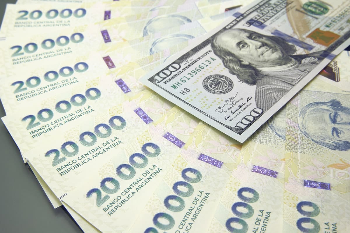 El ingreso formal perdió 3,4% frente a la inflación en la primera mitad del año