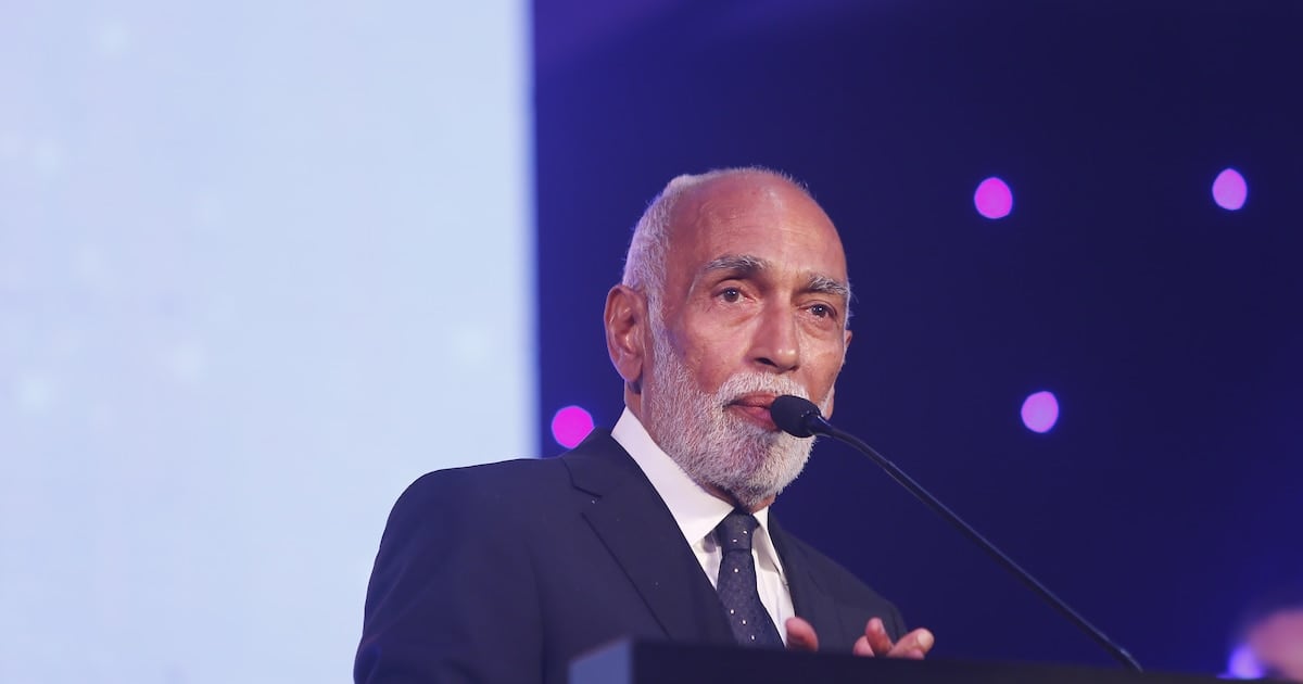 El Negro González Oro: la voz que se apagó en Punta del Este y el Martín Fierro que nunca compitió pero igual le dieron