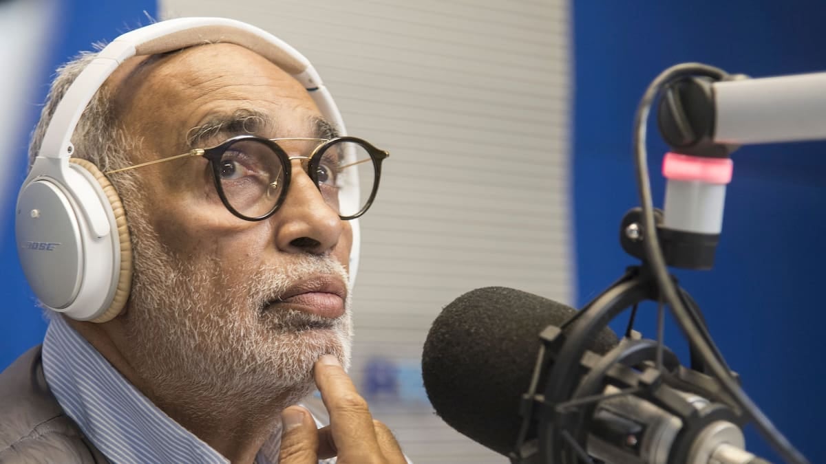 Adiós al Negro González Oro, la voz que se hizo madrugón en la radio de todos los argentinos