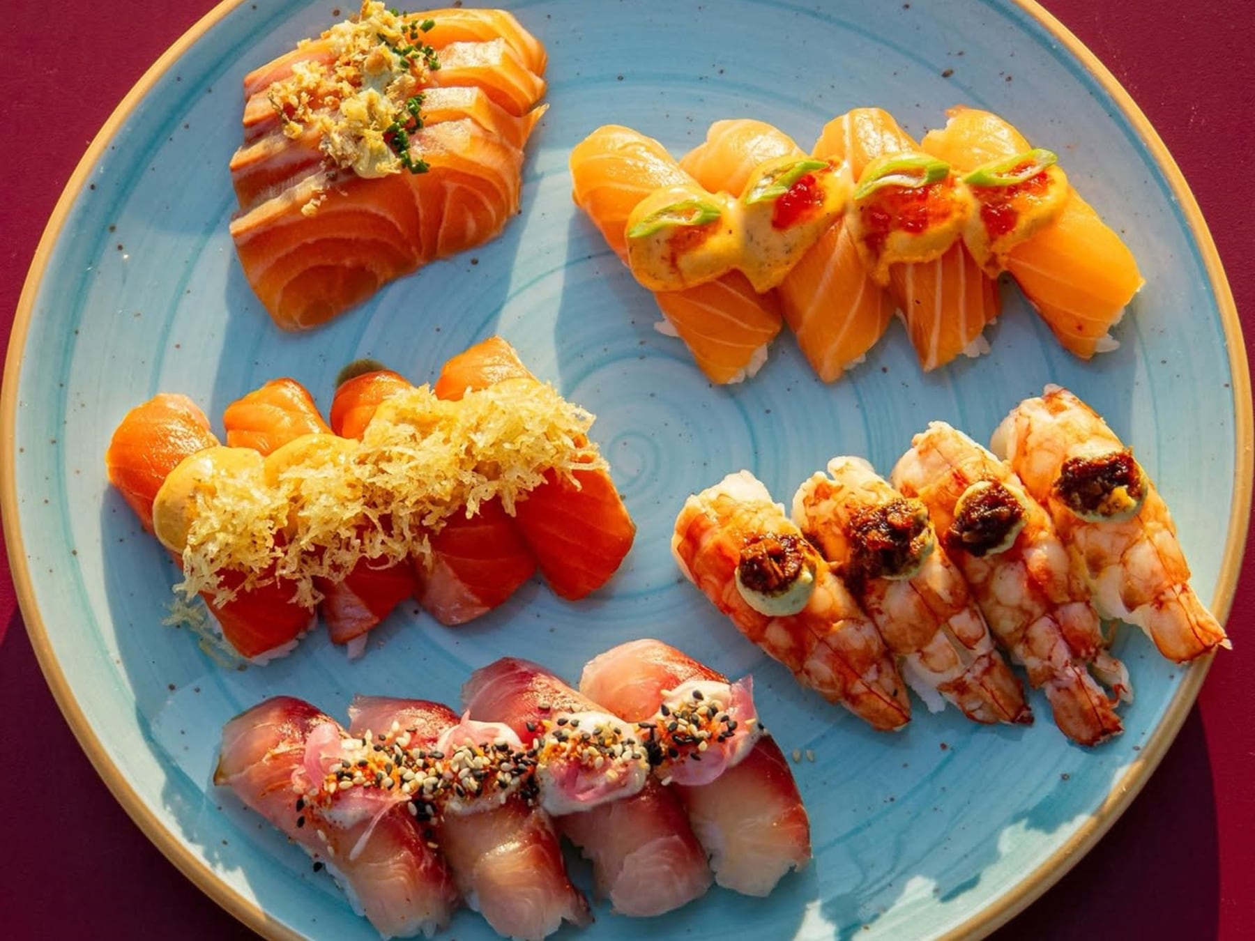 Una barra con vista a la cocina y al sushi: lo que ofrece Ikebana en Palermo Soho