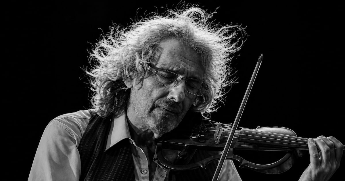 Quilmes abre las puertas para despedir a Ricardo Soulé, el guitarrero que volvió a casa con La Biblia bajo el brazo
