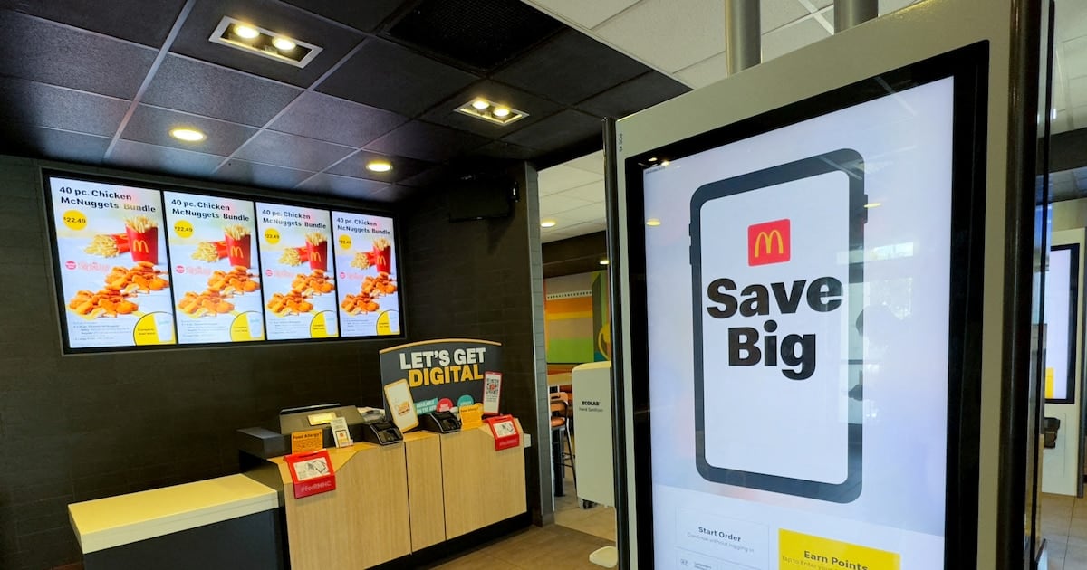 Big Mac, precio variable: la inteligencia artificial de McDonald's que ya decide cuánto cuesta tu hamburguesa según la cuadra