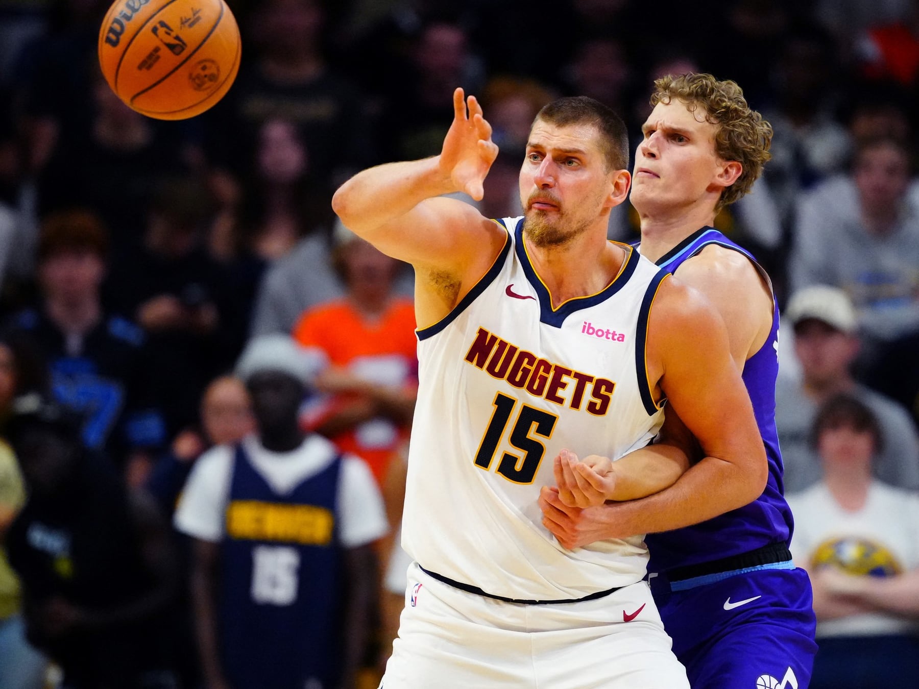Arrancó la pretemporada y Denver ya mostró la cinta de Jokic: derrota 97-109 ante Utah