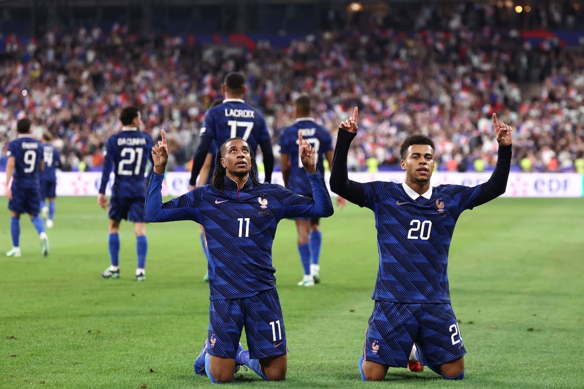 Francia la descosió en el final y se quedó con el grupo: Italia no le pierde pisada