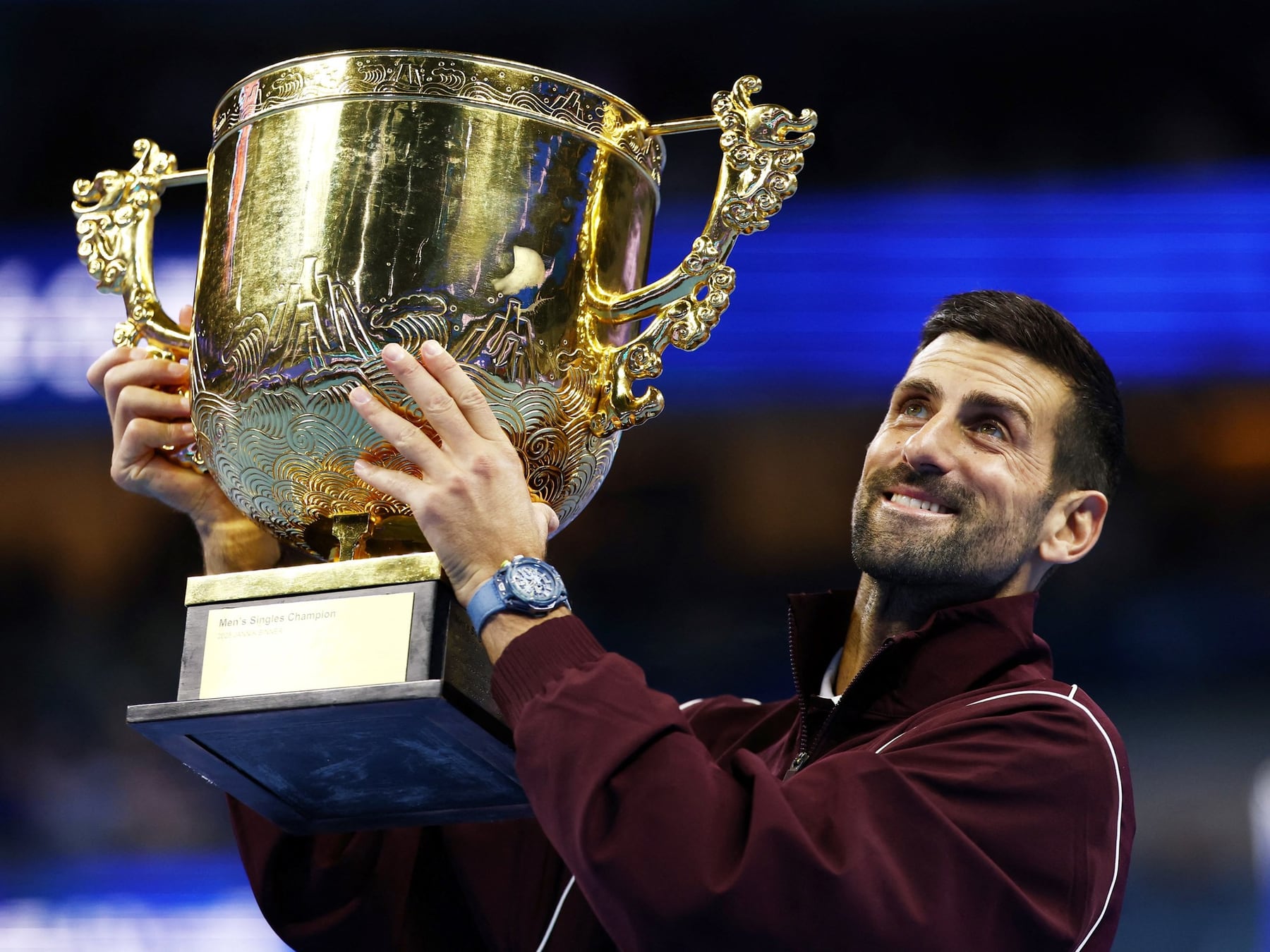 Djokovic, el eterno cazador: llegó a 102 y le sacó una sonrisa a la eternidad