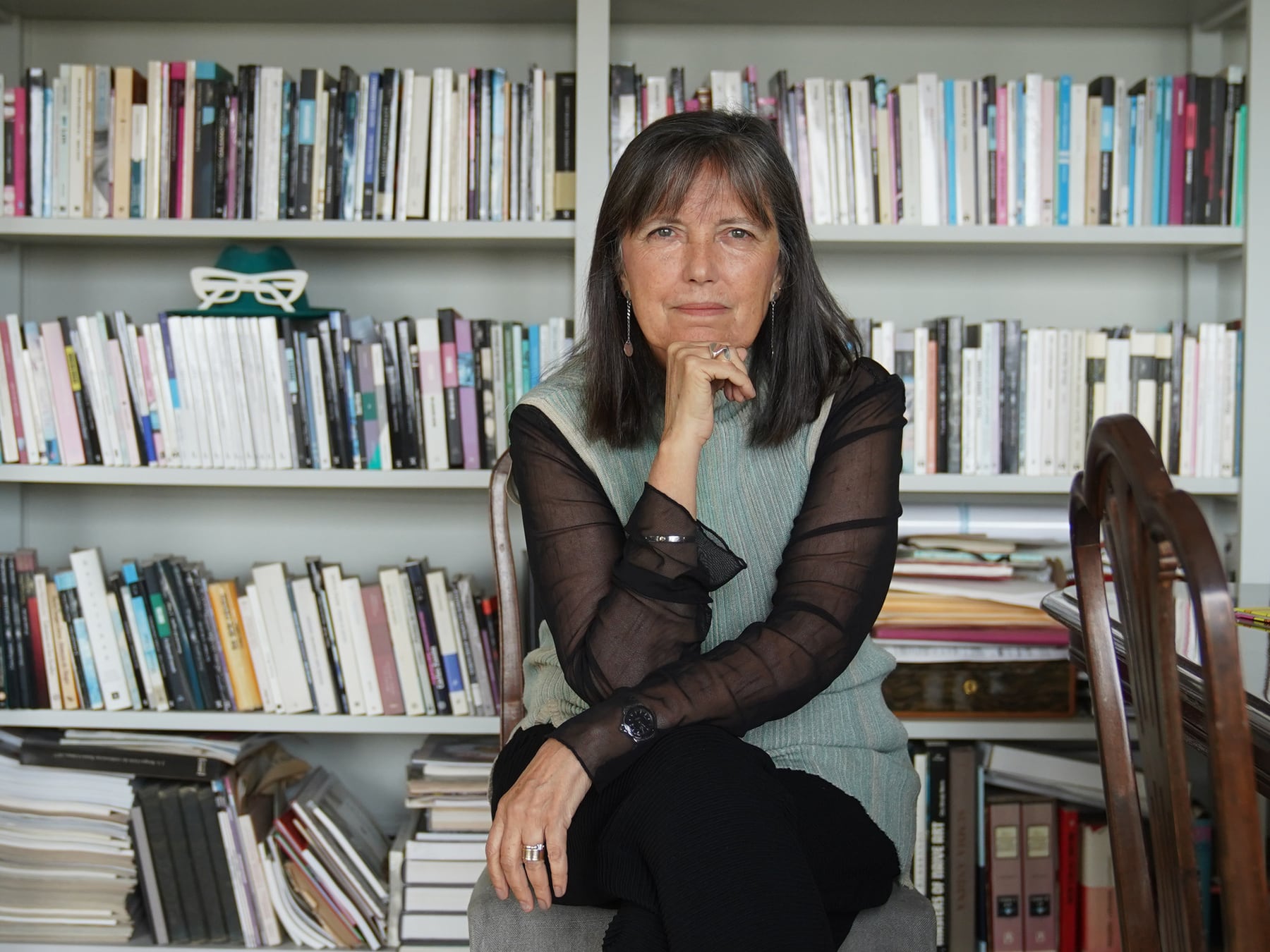 El canto que sobrevive a la muerte: una novela de Claudia Piñeiro para leer despacio