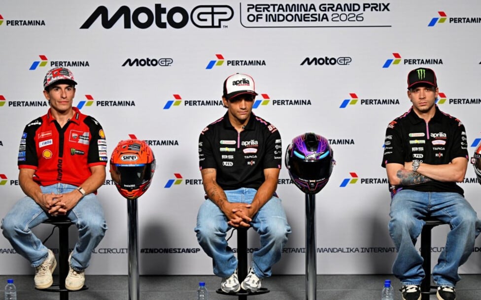 Aprilia y el manual de la almohada: ¿le tiran la frazada a Martín o se la pelean entre todos?