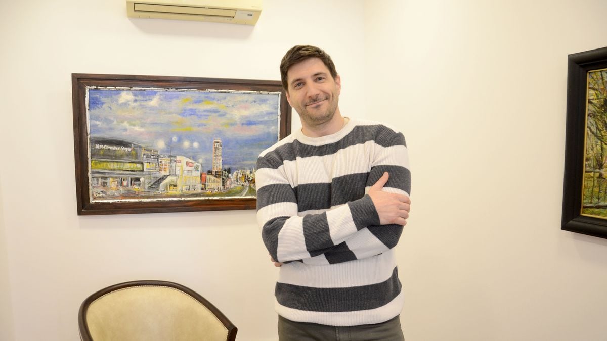 Esteban Fontana, el abogado que aprendió a hablar palabra por palabra y se recibió con sobresaliente en la Patagonia