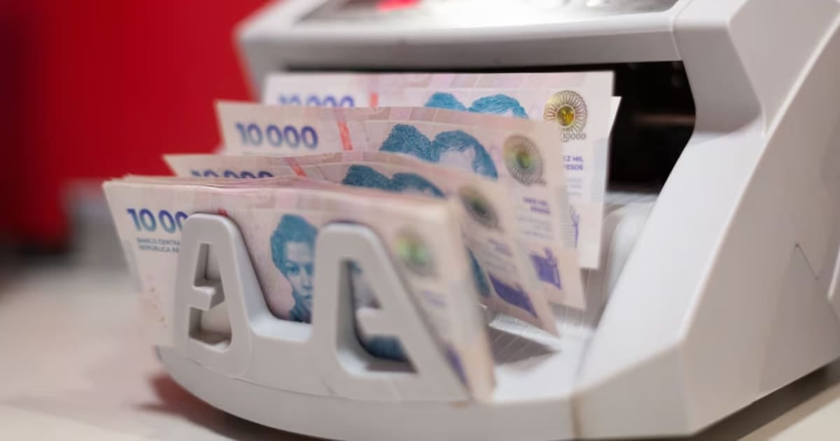 Billetes deteriorados: el Banco Central obliga a los bancos a canjearlos aunque no seas cliente