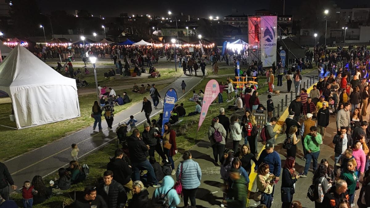 El Parque Jaime de Nevares se viste de fiesta: dos tardes para celebrar a las madres entre feriantes, brasas y música en vivo
