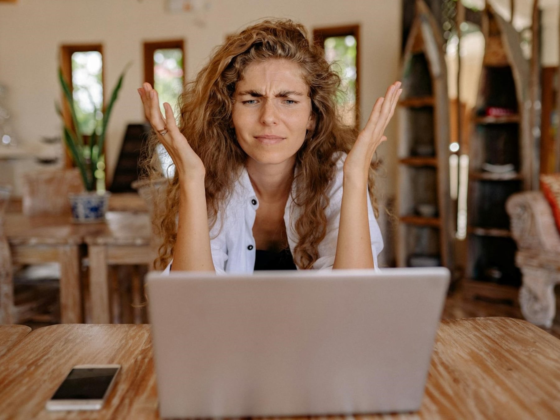 Cortisol: la hormona que las redes convirtieron en villera y la ciencia se empecina en defender