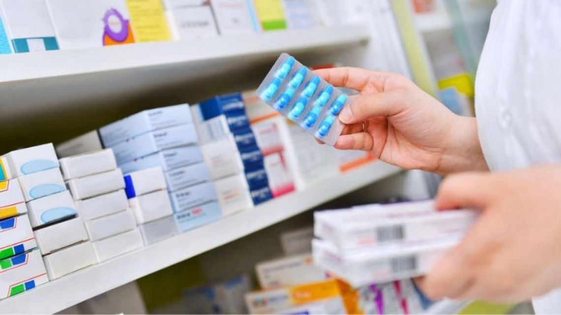 Remediar se quedó con seis medicamentos y dejó sin antibióticos ni jarabes a los dispensarios del barrio