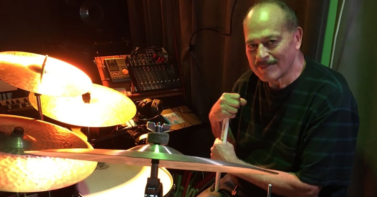 Carlos Riganti, el baterista que también atendía pacientes: farewell a una figura de dos oficios