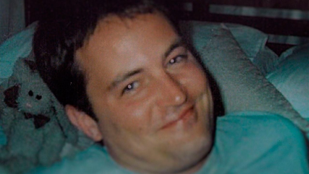 La vida de Matthew Perry detrás de la fama: un documental reúne las voces de su entorno